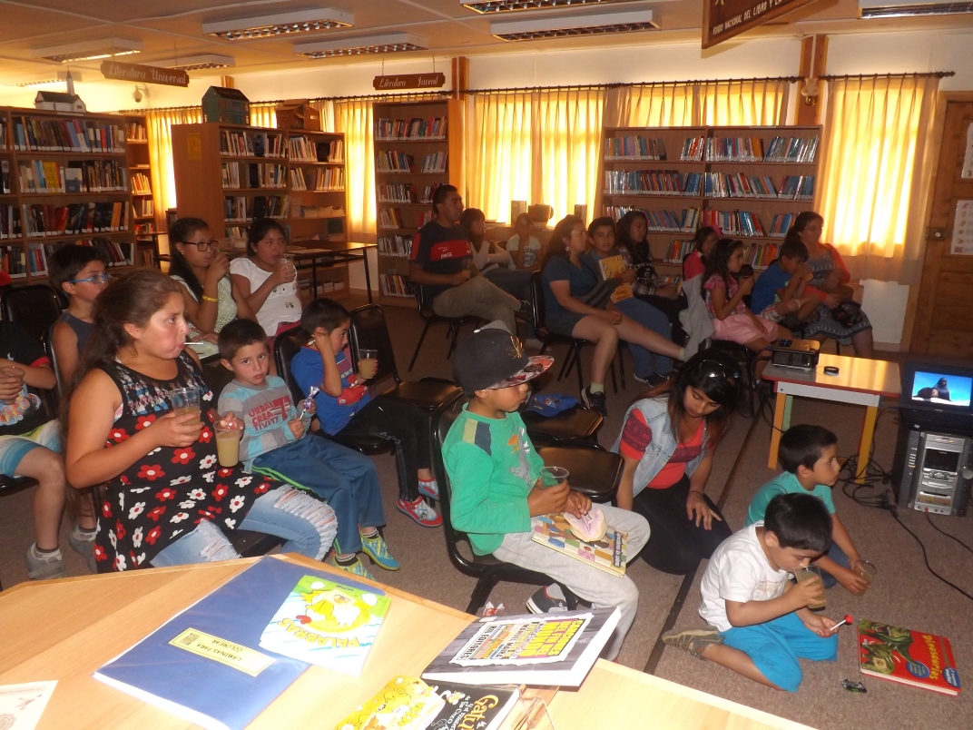 JORNADA DE CINE "BUSCANDO A DORY"